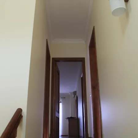 Countryside 别墅 *